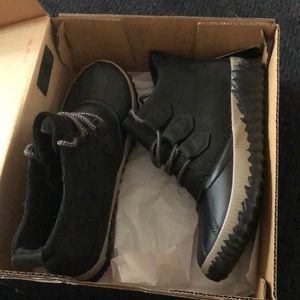 Brand New. Never Worn. Out N About Plus.